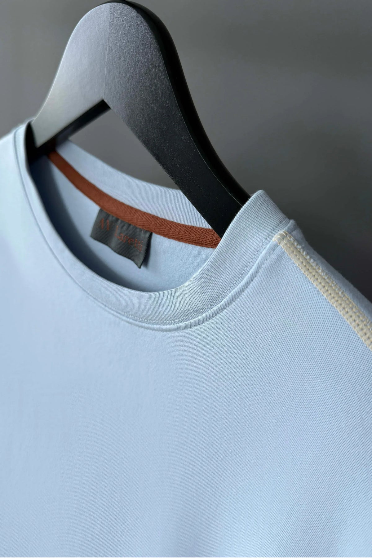Powder Blue Crewneck T-shirt - AV Laretti