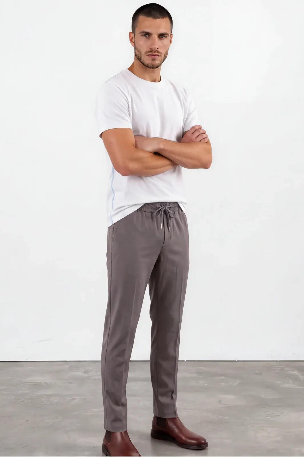 Contrast Blue Topstitching White T-shirt - AV Laretti